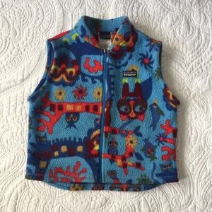 Adorable Patagonia fleece vest
